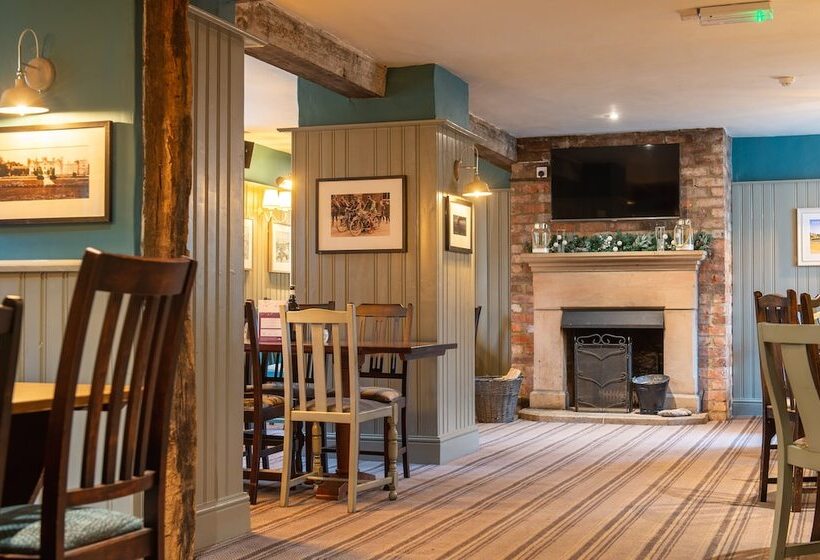 Cross Keys Hotel By Greene King Inns