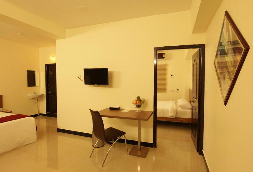 호텔 Aakash Inn Tiruvannamalai