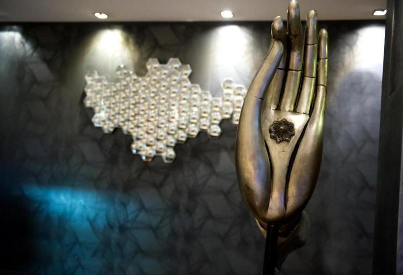 בית מלון כפרי Agrinio Imperial