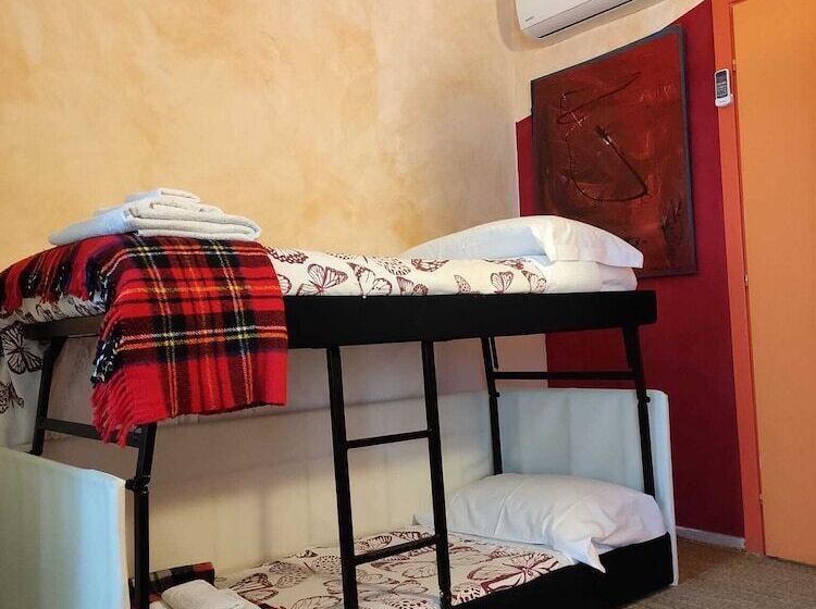 בית מלון כפרי Glicine