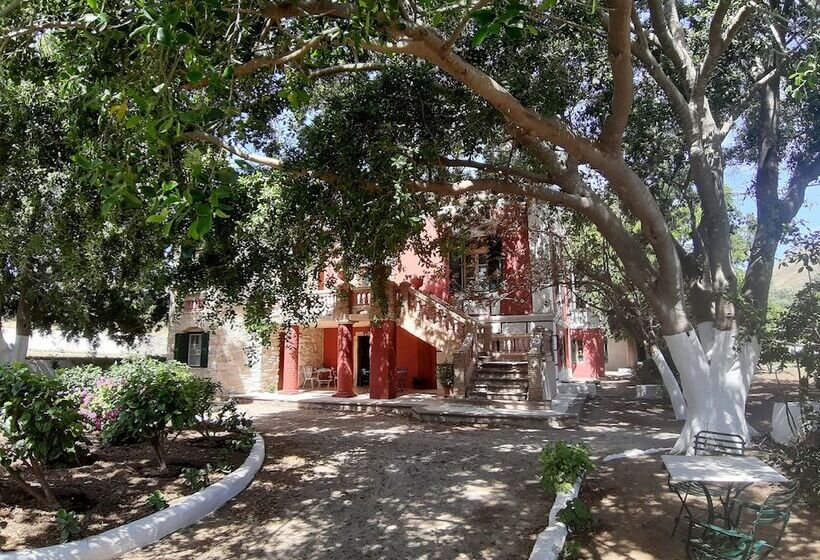 هتل Archontiko Angelou