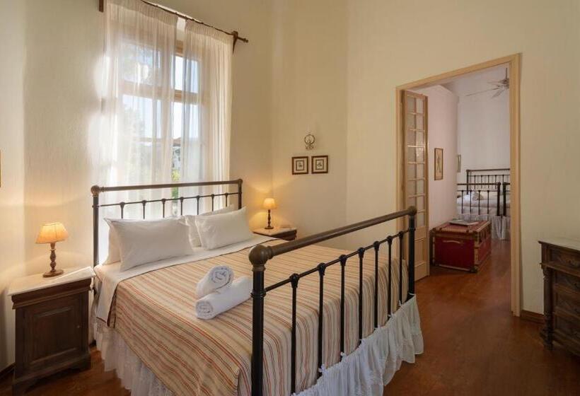 هتل Archontiko Angelou