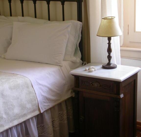 هتل Archontiko Angelou