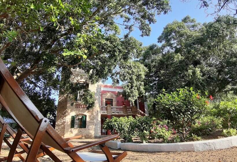 هتل Archontiko Angelou