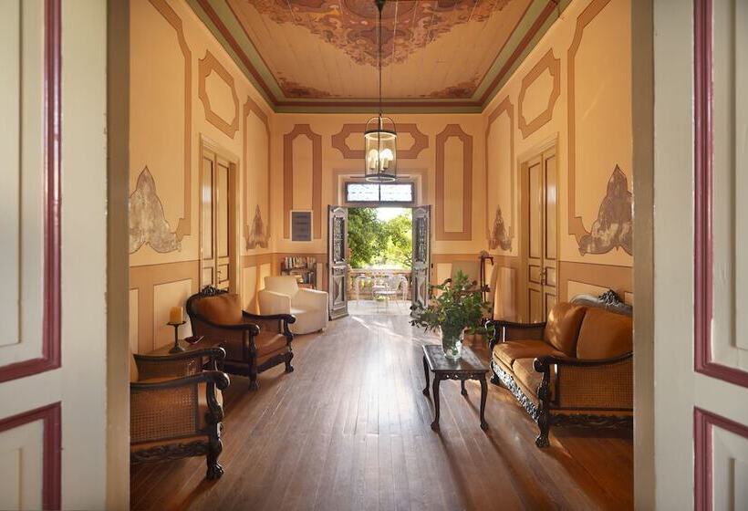 هتل Archontiko Angelou