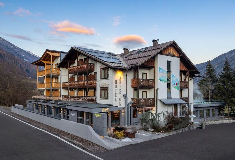 בית מלון כפרי Ariston Garden & Spa