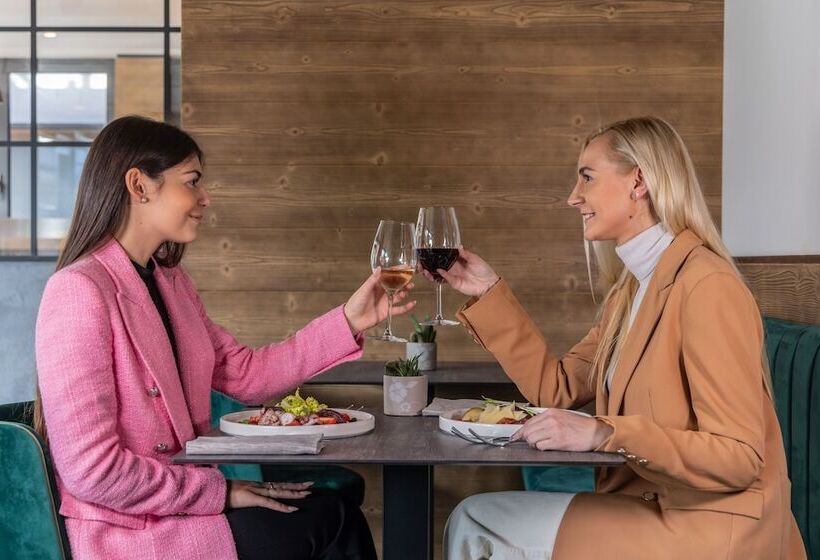 בית מלון כפרי Ariston Garden & Spa