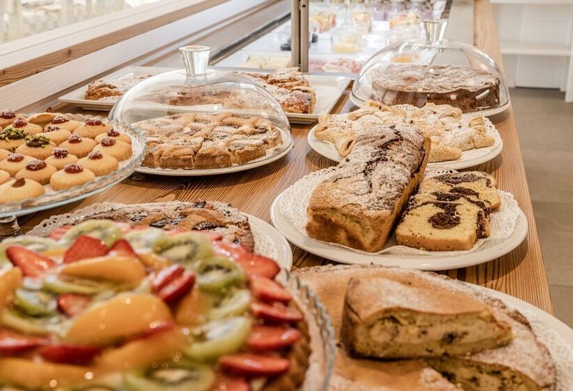 בית מלון כפרי Ariston Garden & Spa