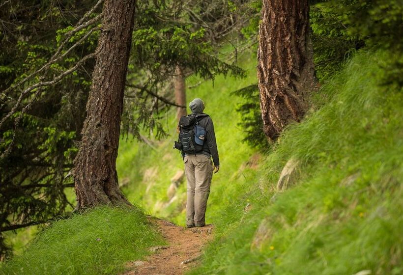 בית מלון כפרי Ariston Garden & Spa