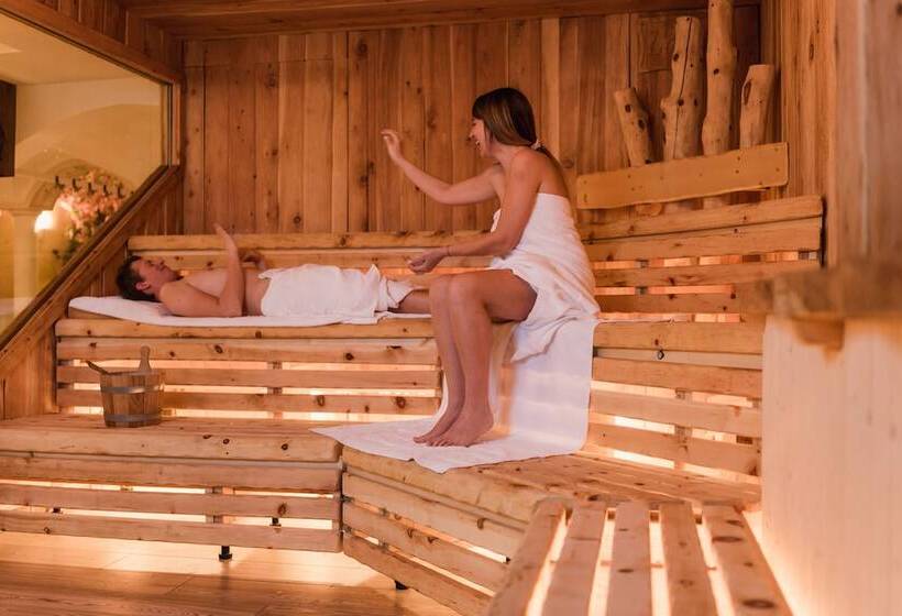 בית מלון כפרי Ariston Garden & Spa