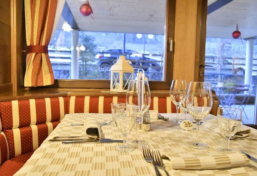 בית מלון כפרי Ariston Garden & Spa