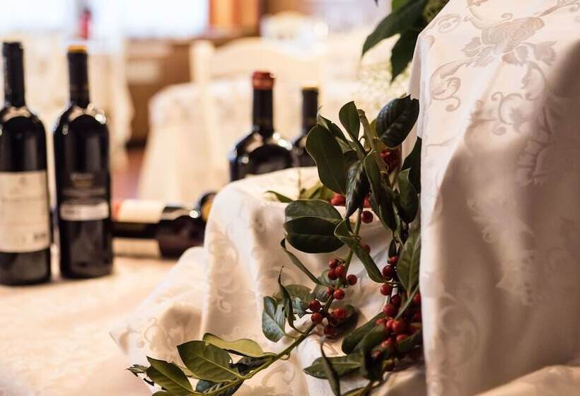 בית מלון כפרי Ariston Garden & Spa