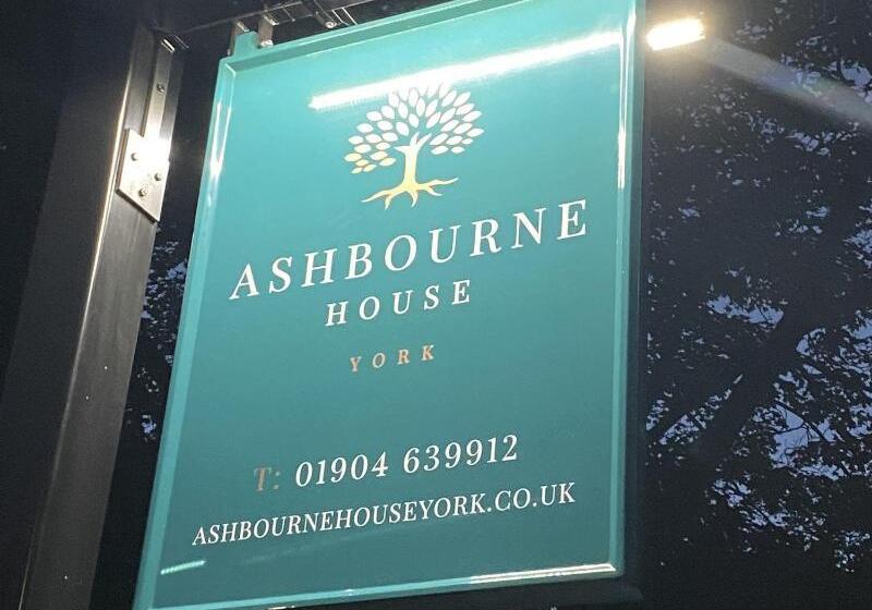 Отель Ashbourne House