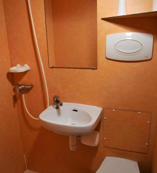 Отель Au Touring Hôtel