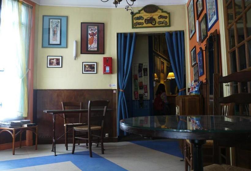 Отель Au Touring Hôtel