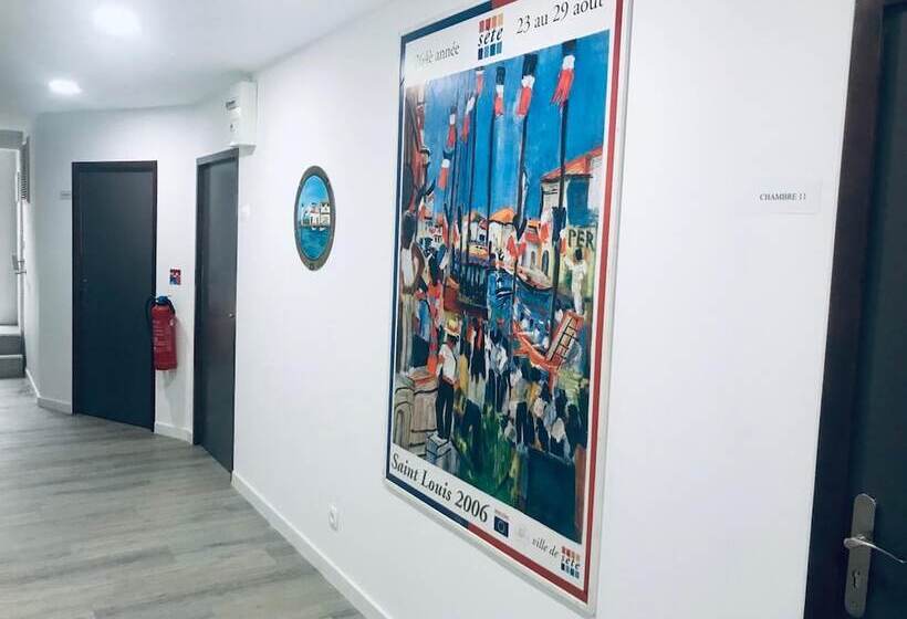 Отель Au Valery