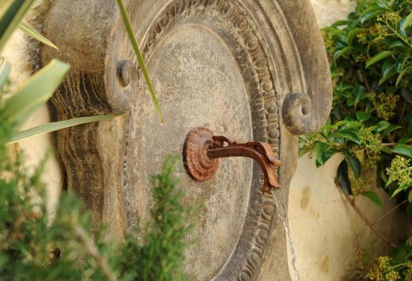 בית מלון כפרי Autour Du Petit Paradis