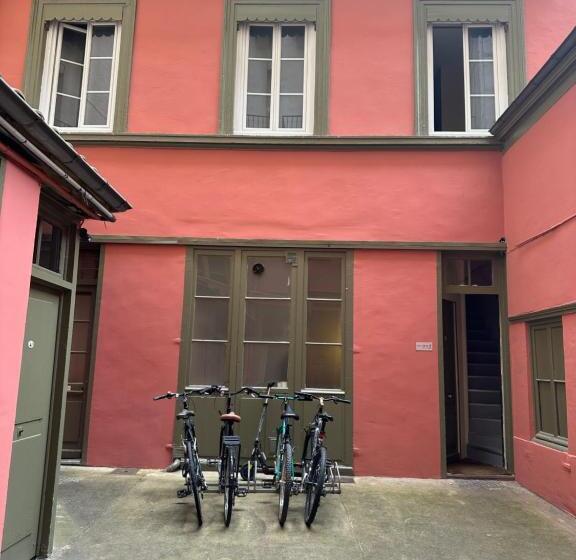 בית מלון כפרי Azur