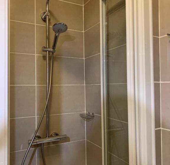 בית מלון כפרי Azur