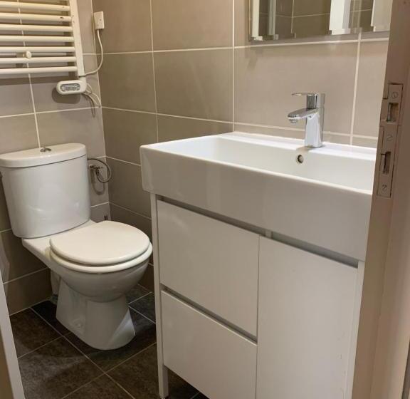 בית מלון כפרי Azur