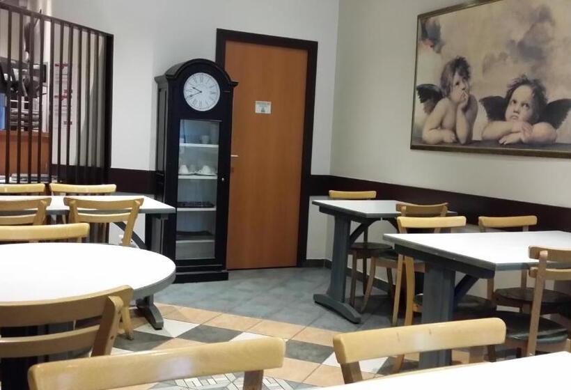 בית מלון כפרי Azur