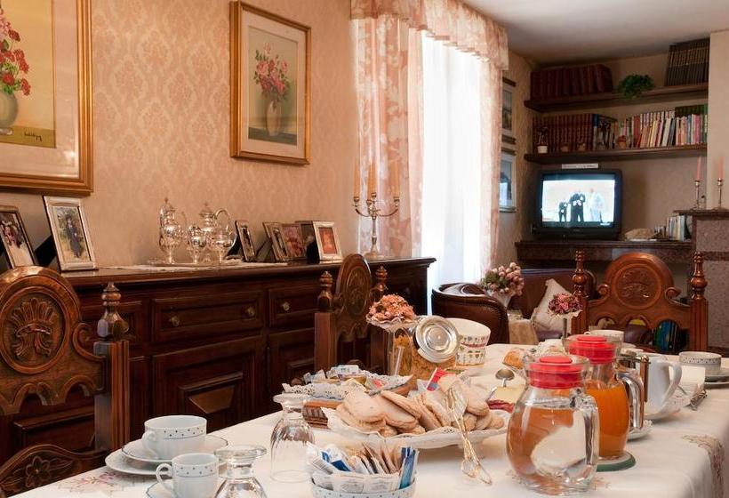 فندق Bed&breakfast Chiara