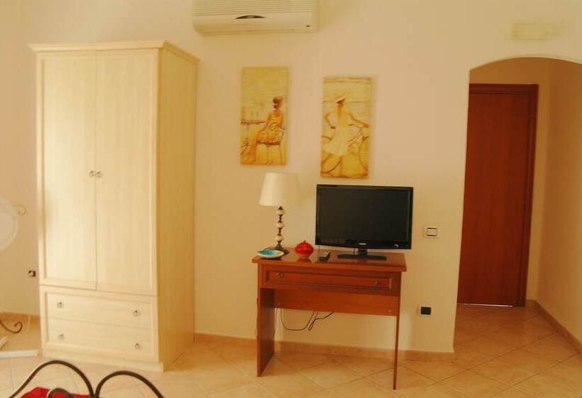 فندق B&b Oliena