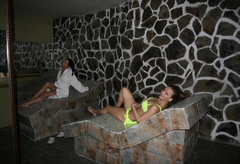 هتل Borjomi Palace Health & Spa Center