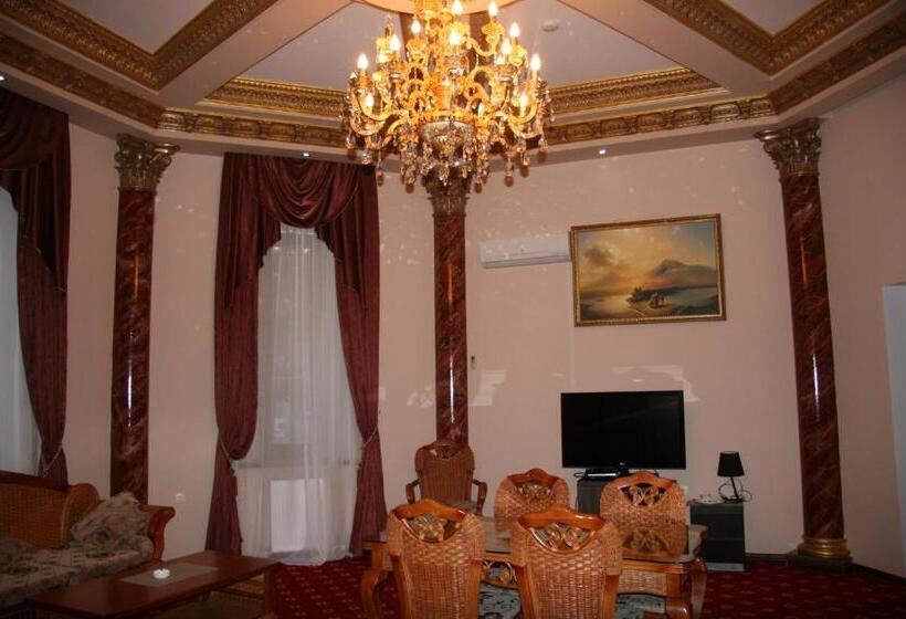 هتل Borjomi Palace Health & Spa Center