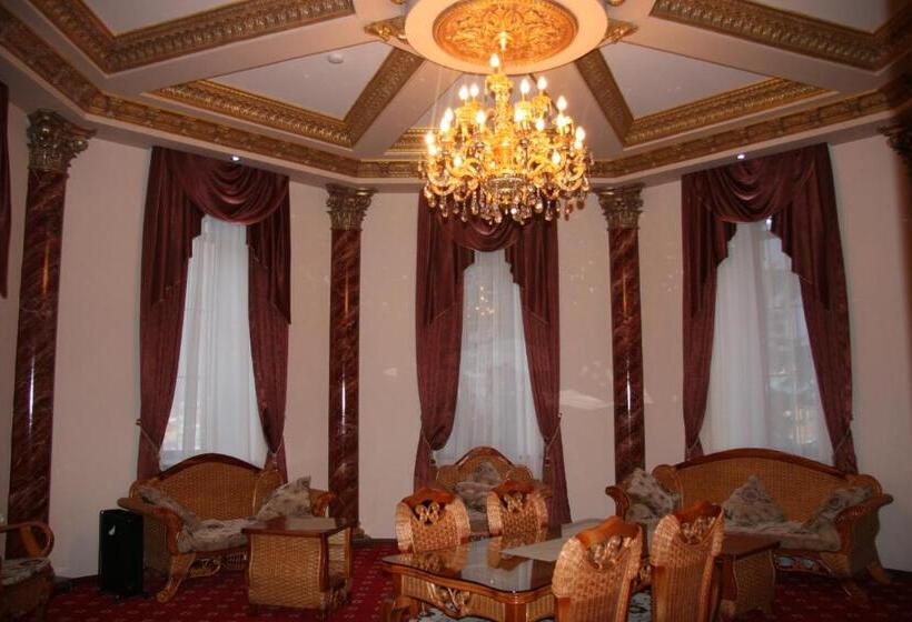 هتل Borjomi Palace Health & Spa Center