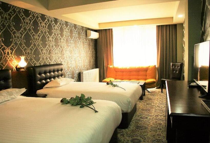 هتل Borjomi Palace Health & Spa Center