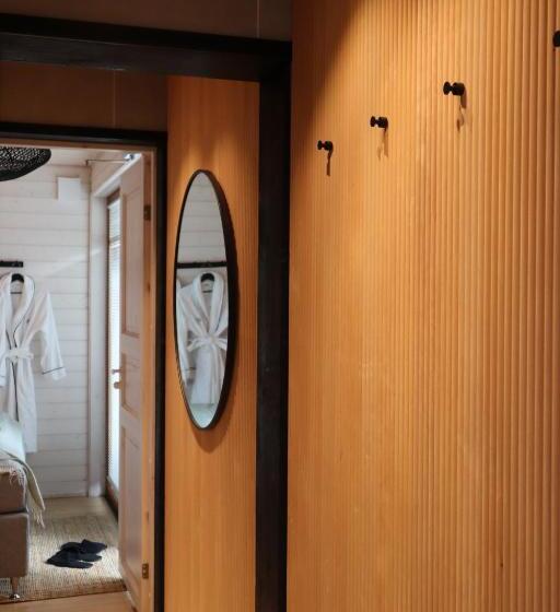 Отель Bridget Inn