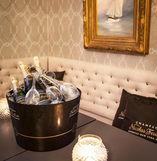 Отель Bridget Inn