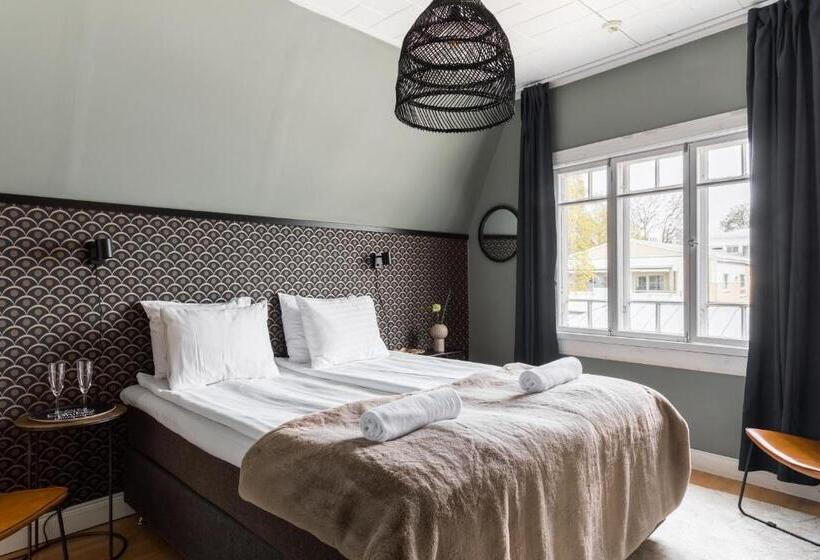 Отель Bridget Inn