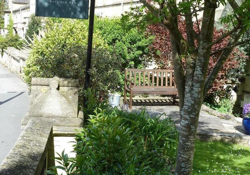 Отель Brindleys