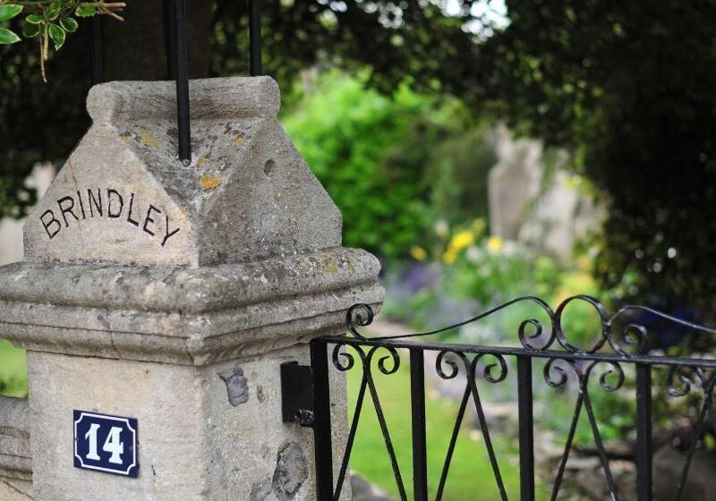 Отель Brindleys