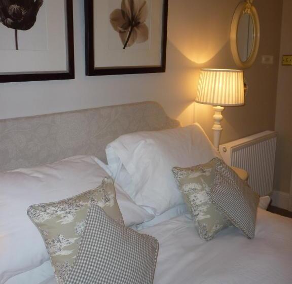 Отель Brindleys