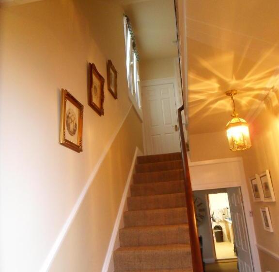 Отель Brindleys