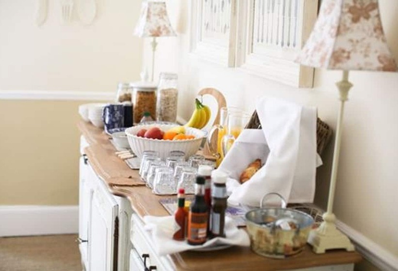 Отель Brindleys