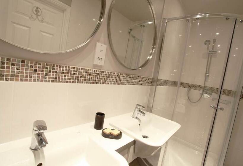 Отель Brindleys