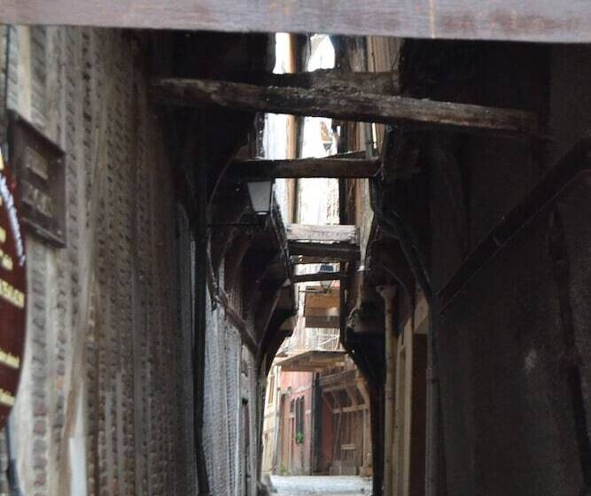 Brit Hotel Comtes De Champagne Troyes Centre Historique