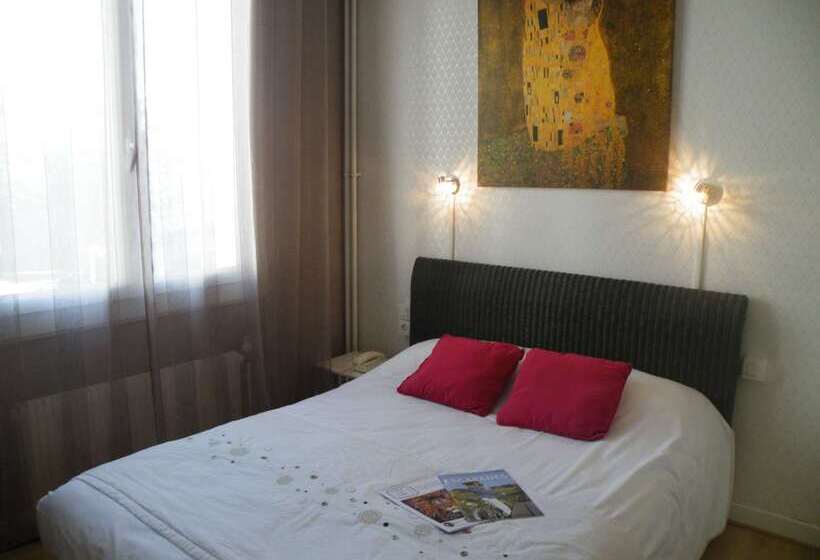 Brit Hotel Roanne   Le Grand Hôtel