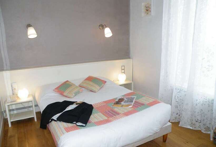 Brit Hotel Roanne   Le Grand Hôtel