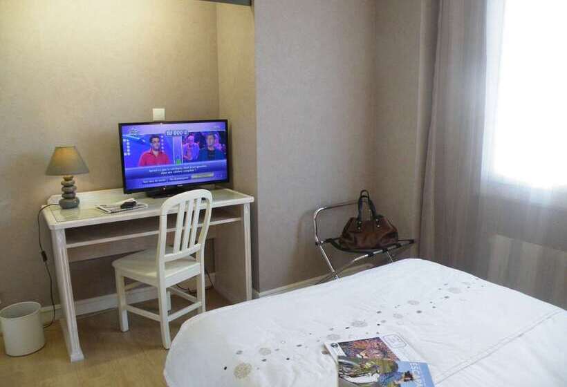 Brit Hotel Roanne   Le Grand Hôtel