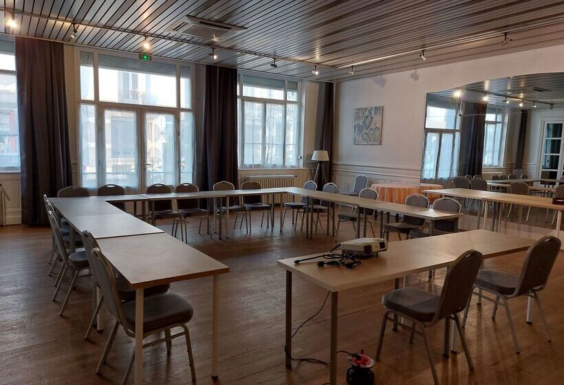 Brit Hotel Roanne   Le Grand Hôtel