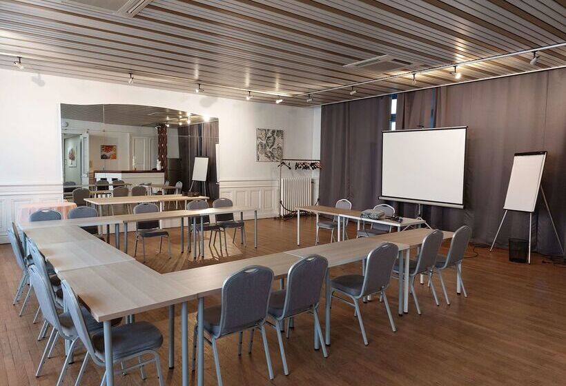 Brit Hotel Roanne   Le Grand Hôtel