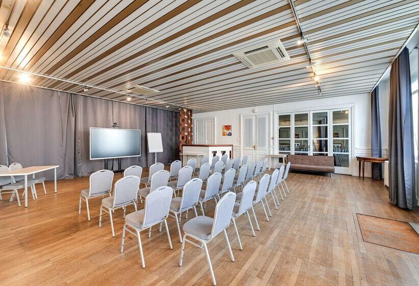 Brit Hotel Roanne   Le Grand Hôtel