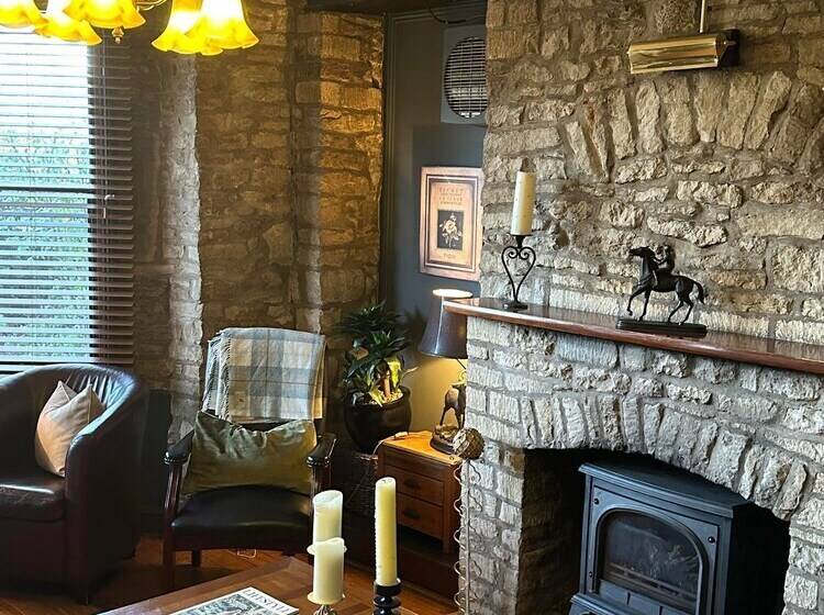 Burford Lodge Hotel   Adults Only