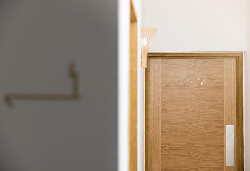 Отель Cambridge House