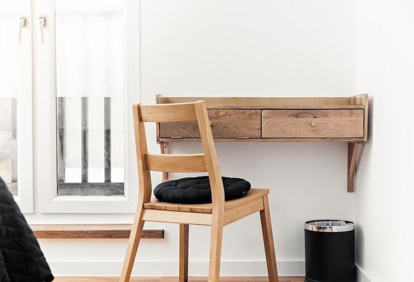 Отель Cambridge House